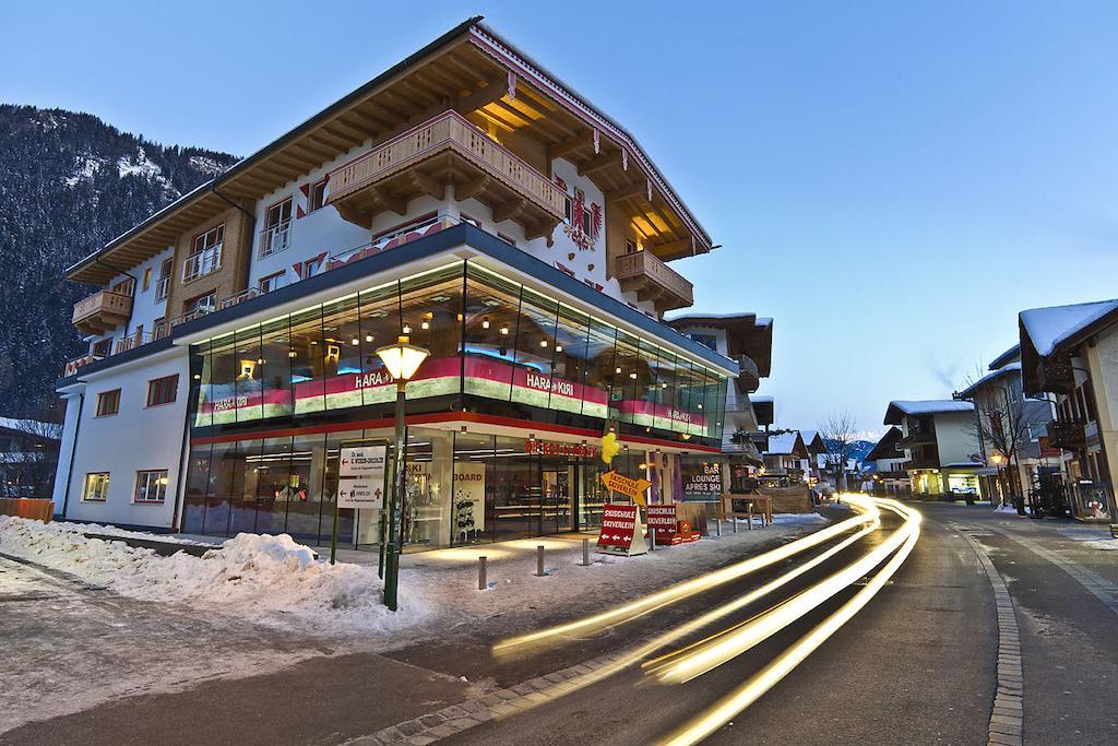 Harakiri Partyhouse Mayrhofen Exterior foto