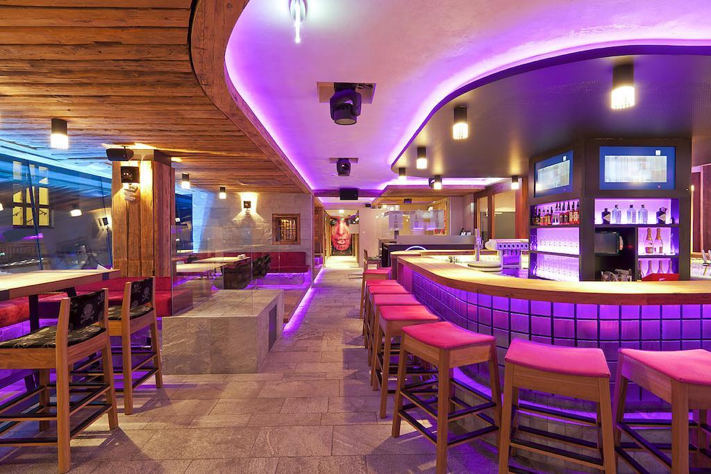 Harakiri Partyhouse Mayrhofen Exterior foto