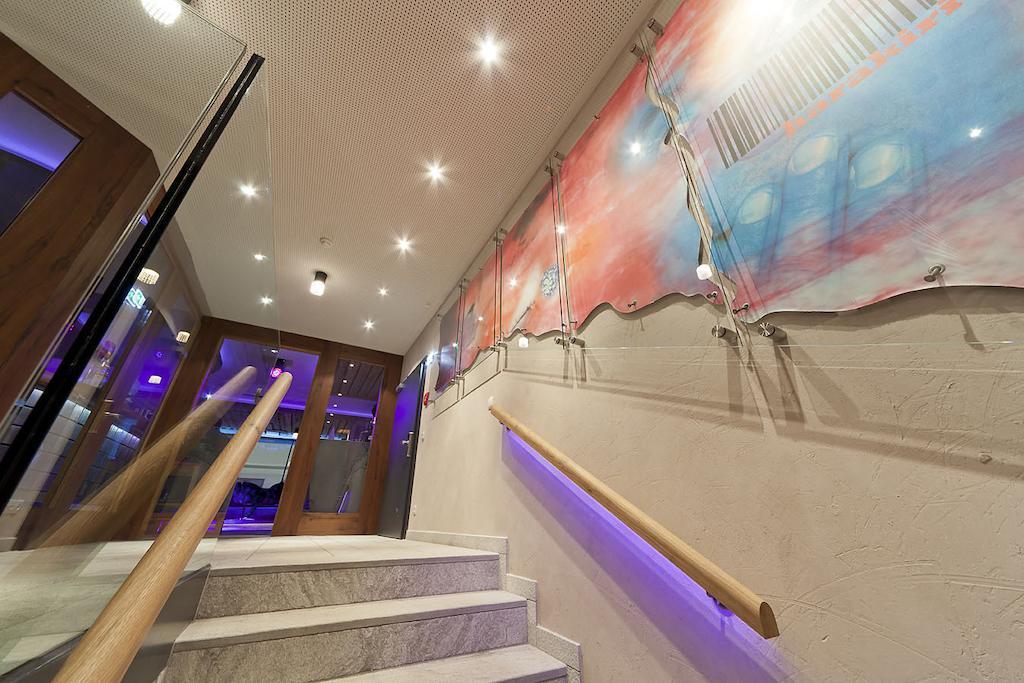 Harakiri Partyhouse Mayrhofen Exterior foto